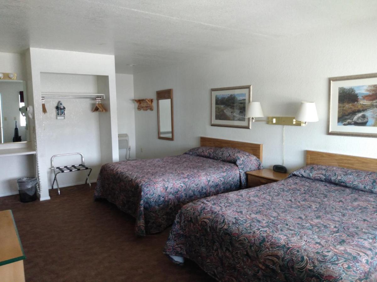 Rim Rock Motel Альтурас Екстер'єр фото
